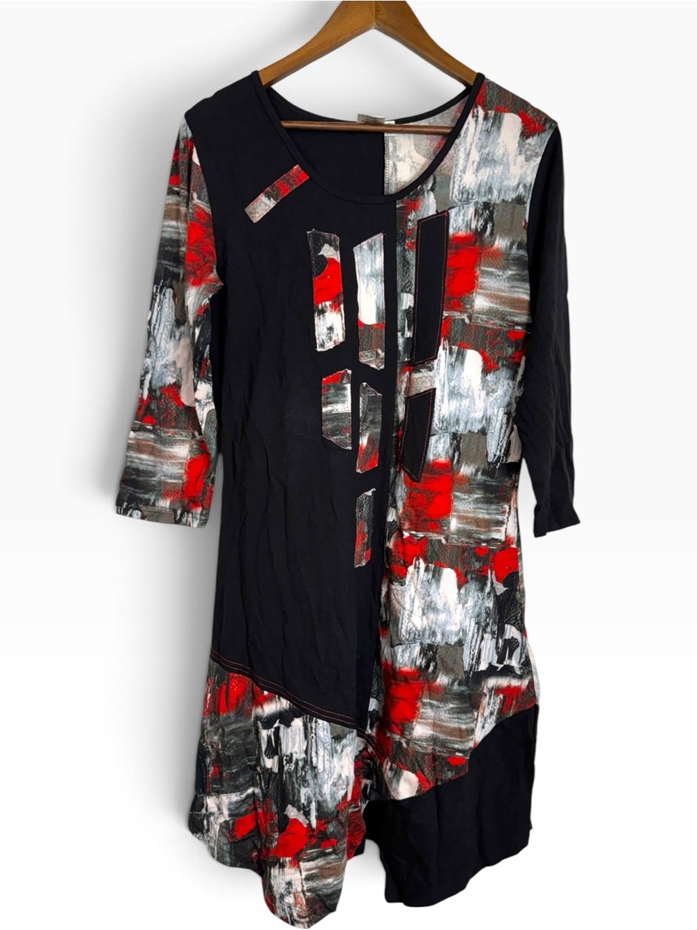 Parsley & Sage Brushstroke Abstract Print Patchwork 3/4 Sleeve Dress Black & Red